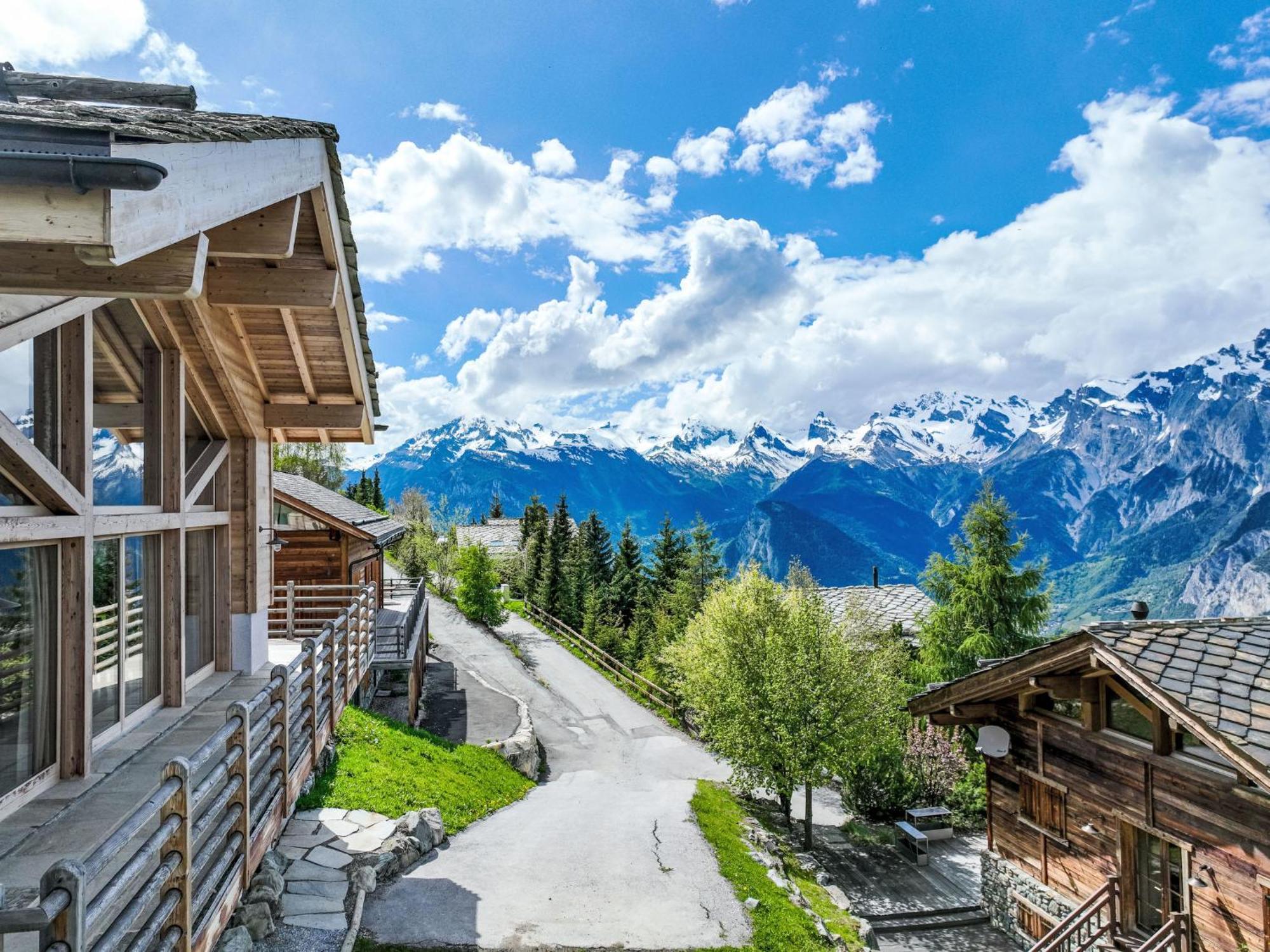 Chalet Chalet Jadi By Interhome น็องดัช ภายนอก รูปภาพ